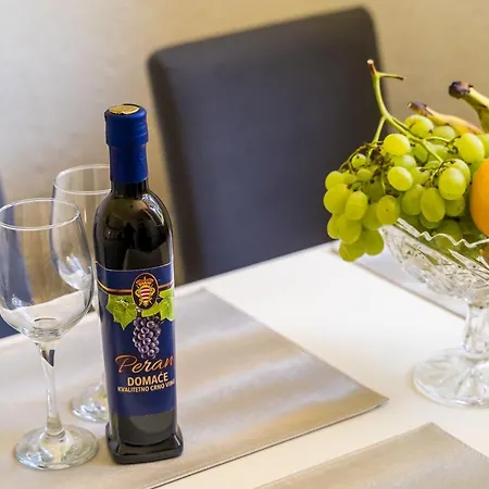 Velvet ドゥブロブニク