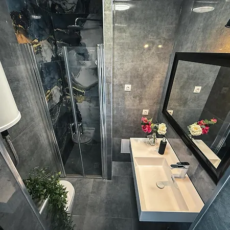 Velvet * ドゥブロブニク